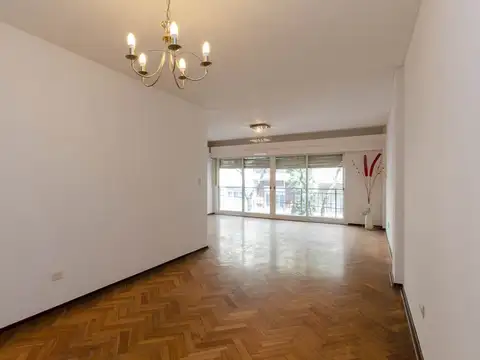 VENTA COLEGIALES 4 AMB CON DEPENDENCIA Y COCHERA