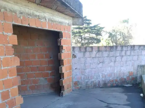 Local + Departamento