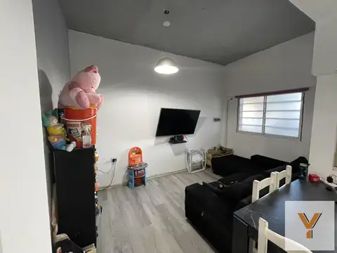 Depto Tipo Casa en Venta de 2 dormitorios