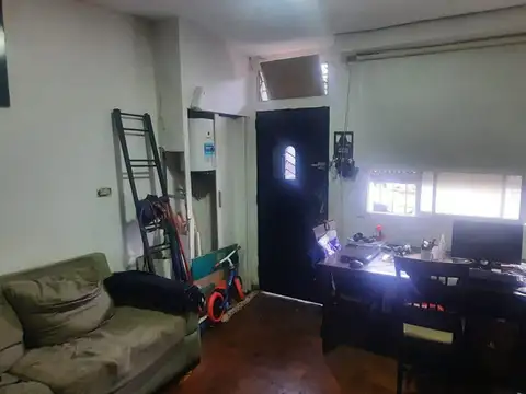 Depto Tipo Casa en Venta en Mataderos, USD 60.000