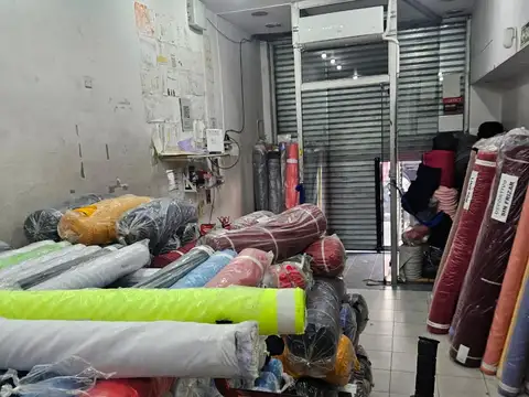 Local en Alquiler en Once, $ 1.500.000