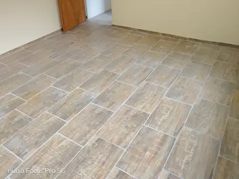 Depto Tipo Casa 4 ambientes con 1 baño