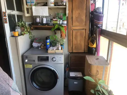 Departamento 4 ambientes con 2 baños