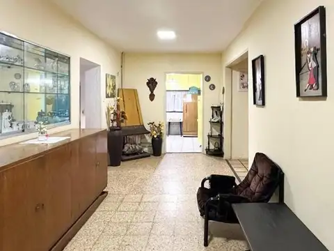 CASA 6 AMBIENTES - MERLO SUR