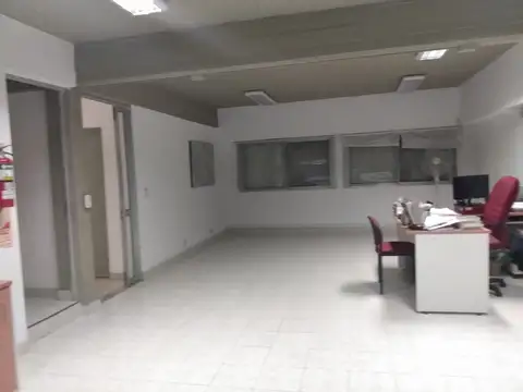 Galpon en Venta 60  mts Fondo