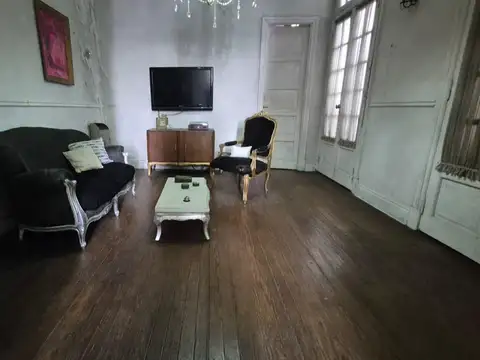 Depto Tipo Casa en Venta al Este