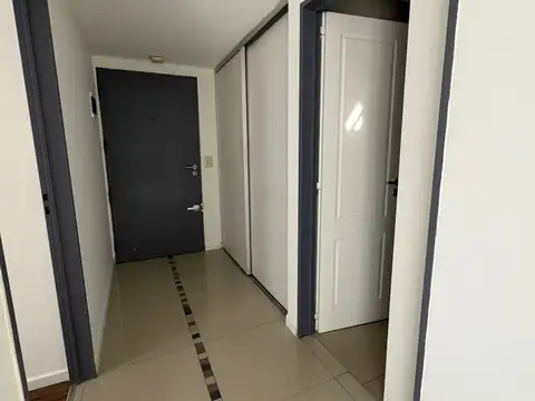 Oliden 700, Piso 2