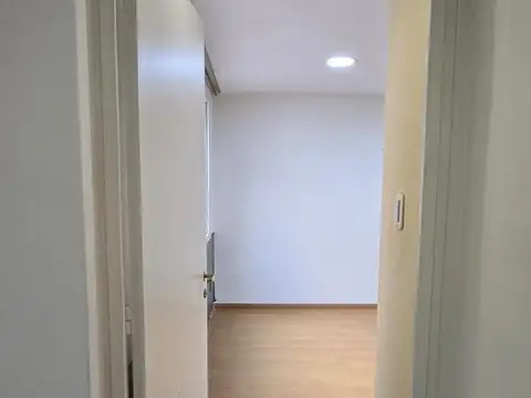 Oficina en Venta 70 años