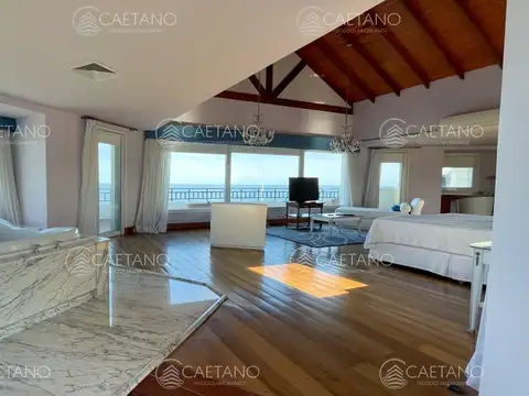 Venta casa 10 dormitorios playa mansa Punta del Este