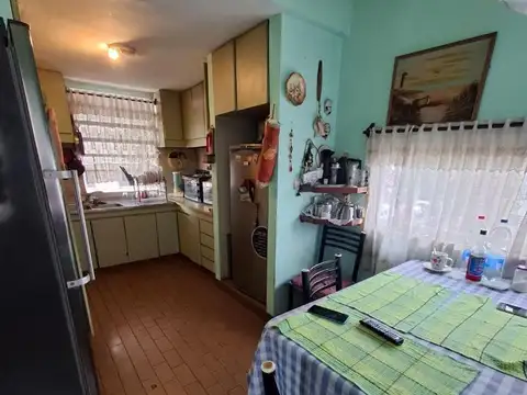 Depto Tipo Casa en Venta con 1 cocheras