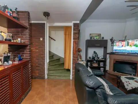 Depto Tipo Casa 3 ambientes con 1 baño