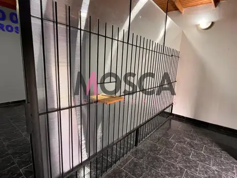 LOCAL ALQUILER MORENO CENTRO
