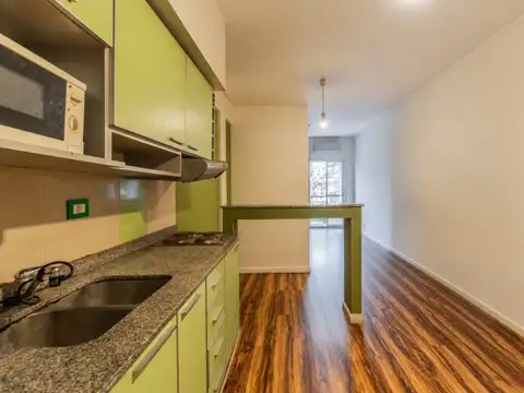 Danel 1400, Piso 2