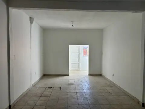 Oficina en Alquiler en Rafael Calzada, $ 400.000