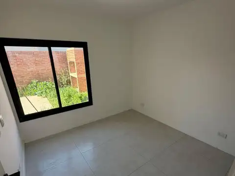 TRES CASAS EN VENTA VILLA CONSTITUCION