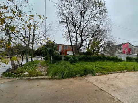 Lote/terreno en venta 526 esquina 30
