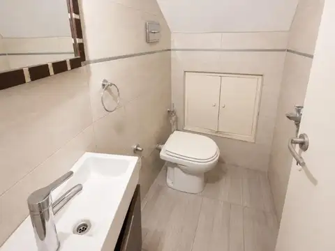 Depto Tipo Casa en Venta en Lanús Oeste, USD 165.000