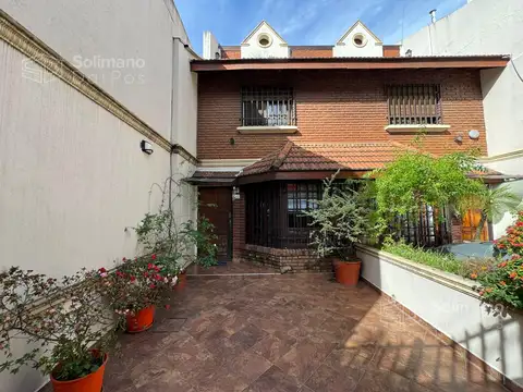 Depto Tipo Casa en Venta de 4 ambientes