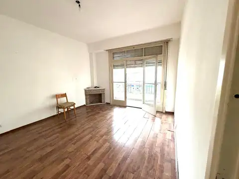 Depto Tipo Casa en Alquiler 66 años