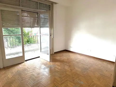 Depto Tipo Casa en Alquiler de 2 dormitorios