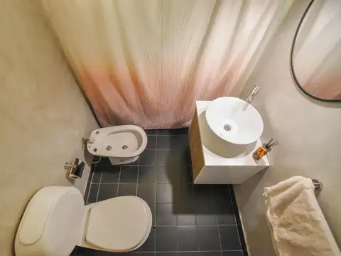 Depto Tipo Casa en Venta en Chacarita, USD 238.000