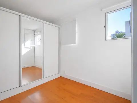 Depto Tipo Casa en Venta 50 años
