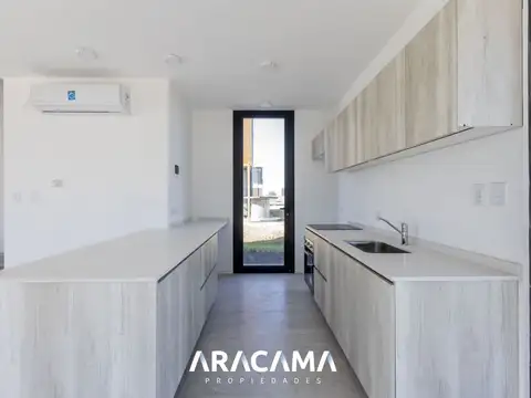 Casa en Alquiler en Canning, USD 1.250