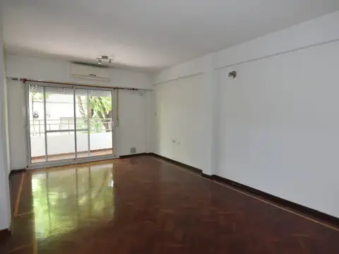 San Lorenzo 2800, Piso 1