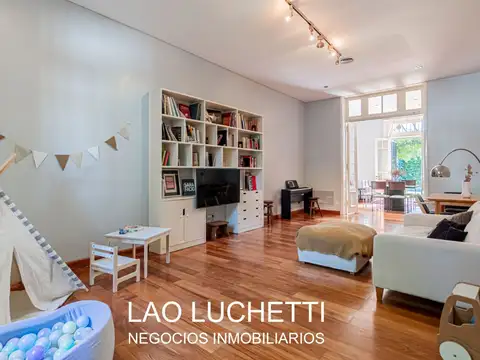 Casa 5 ambientes con 4 baños