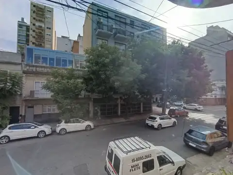 Depto Tipo Casa 6 ambientes con 2 baños