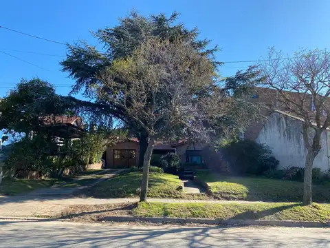 Terreno en Venta en Pinamar, USD 180.000