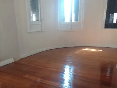 Av. Donato Álvarez 100