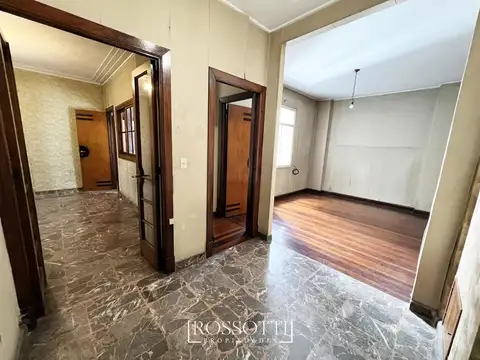Muy buen departamento semipiso 3 ambientes amplios - Caballito Excelente Ubicación
