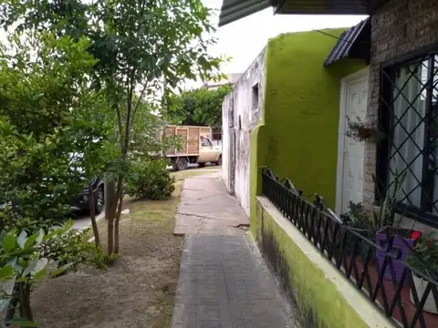 Casa en Venta en Valentin Alsina, USD 75.000