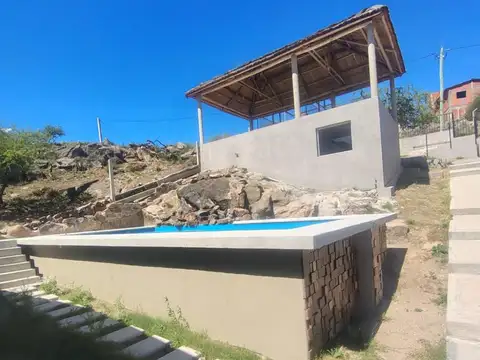 Depto Tipo Casa en Venta en Estancia Vieja, USD 137.000