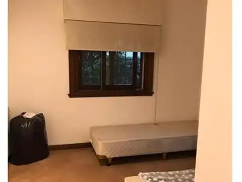 Casa en Venta en Barrio Parque Leloir, USD 320.000