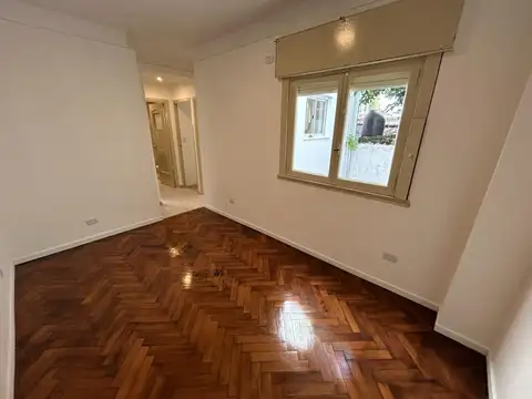 Depto Tipo Casa en Venta 45 años