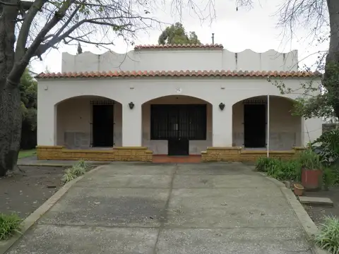 Av. Arijón Bis 100