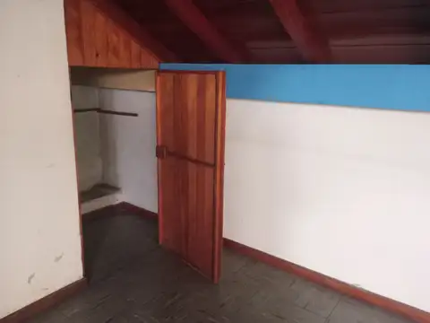 Casa en Venta con 5 cocheras