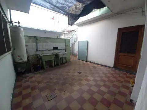 Depto Tipo Casa en Alquiler de 3 ambientes