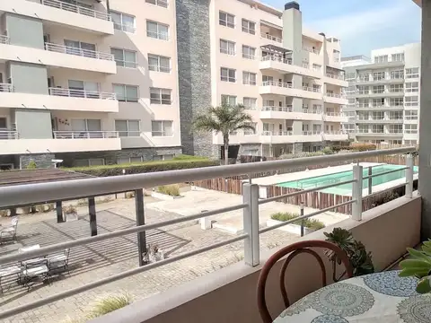 Dto 3 amb 2 balcones, 2 cocheras, 2 bauleras en Antares, Metallo, Nordeltaa