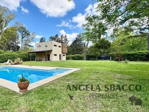 Hermosa Casa en Barrio El Zorzal.