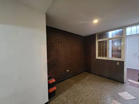 Santiago Derqui 2600