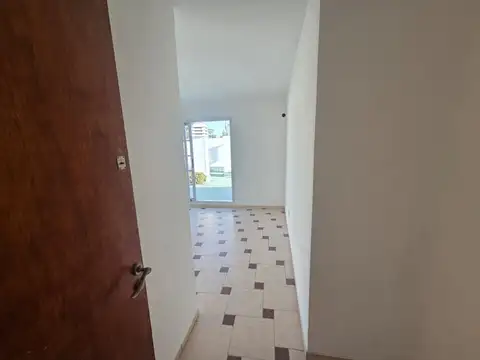 Avenida Duarte Quirós 4200