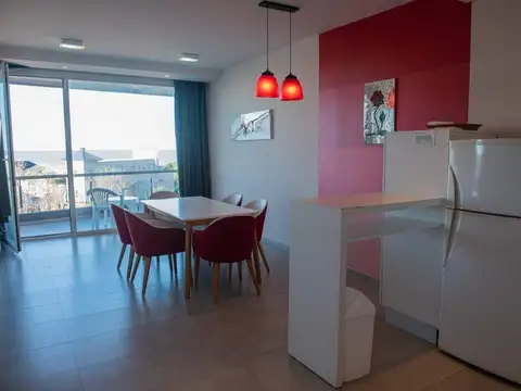 Departamento en venta - 2 Dormitorios 1 Baño - 200mts2 - Carilo