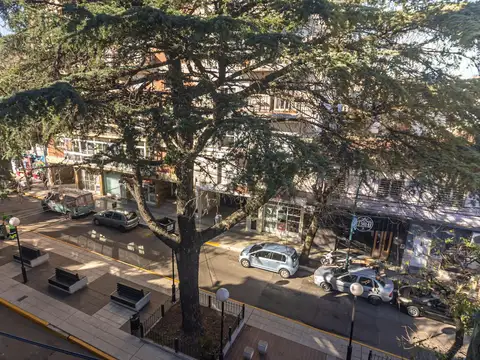 Departamento en Alquiler en La Lucila, $ 1.400.000