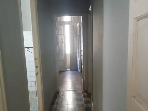 Defensa Al 300 - Departamento de 4 Ambientes con Balcón