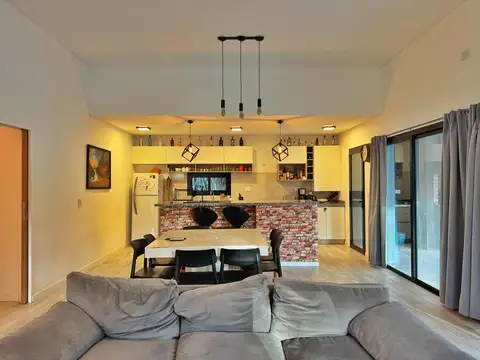 Casa en Venta en Oliveros, USD 110.000
