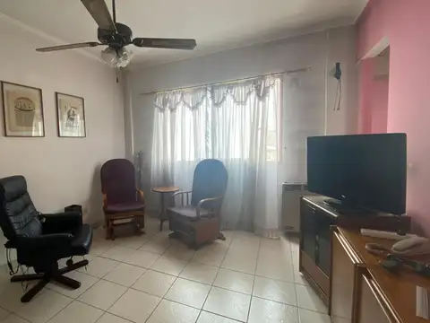 Carrillo 2182 , Piso 2