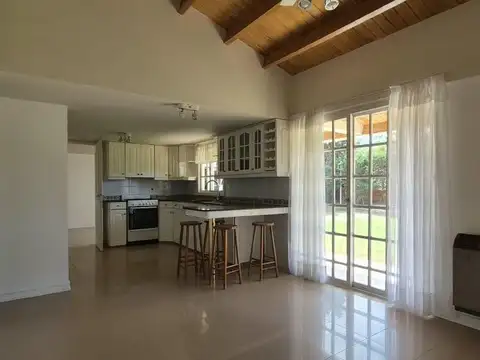 Casa en Venta en Mendoza, USD 380.000